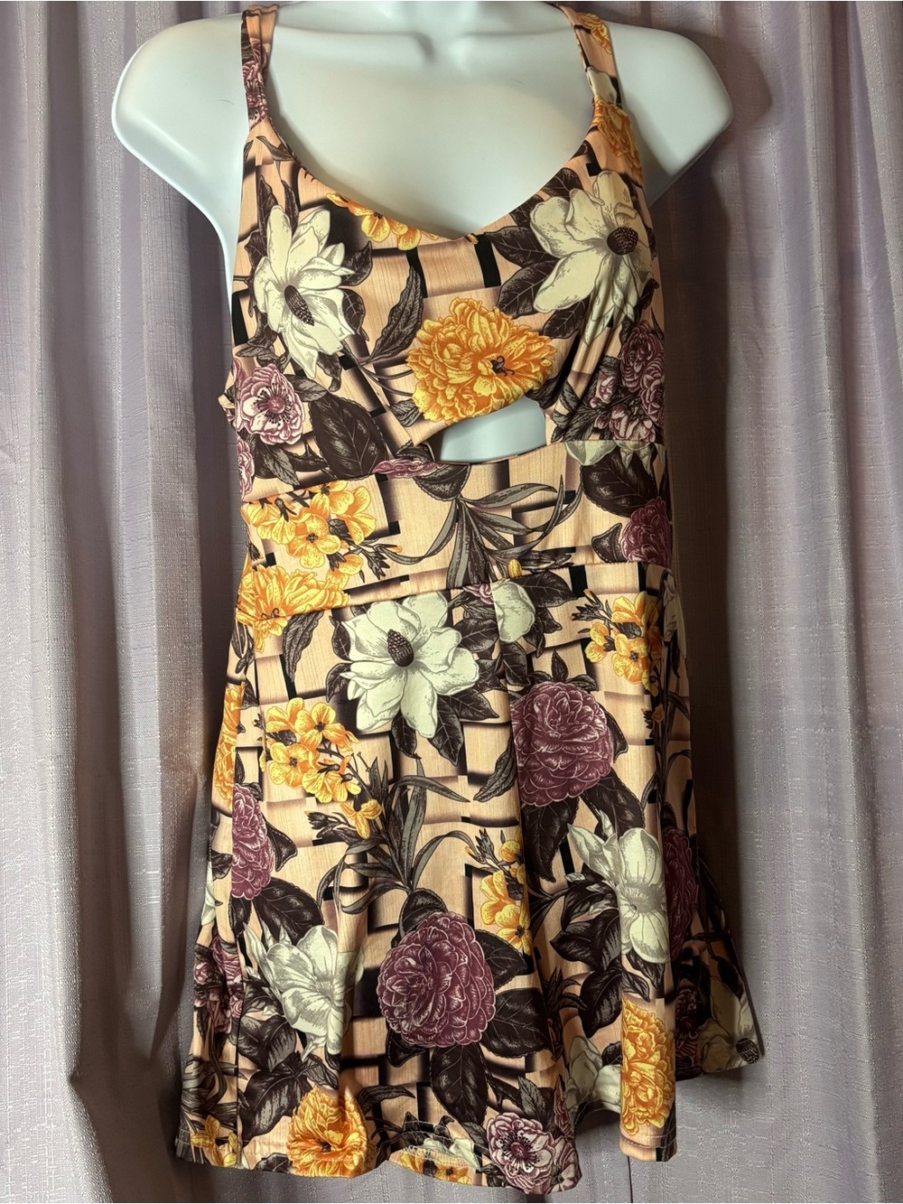 Sleeveless Floral Mini Dress in Peach with Cutout